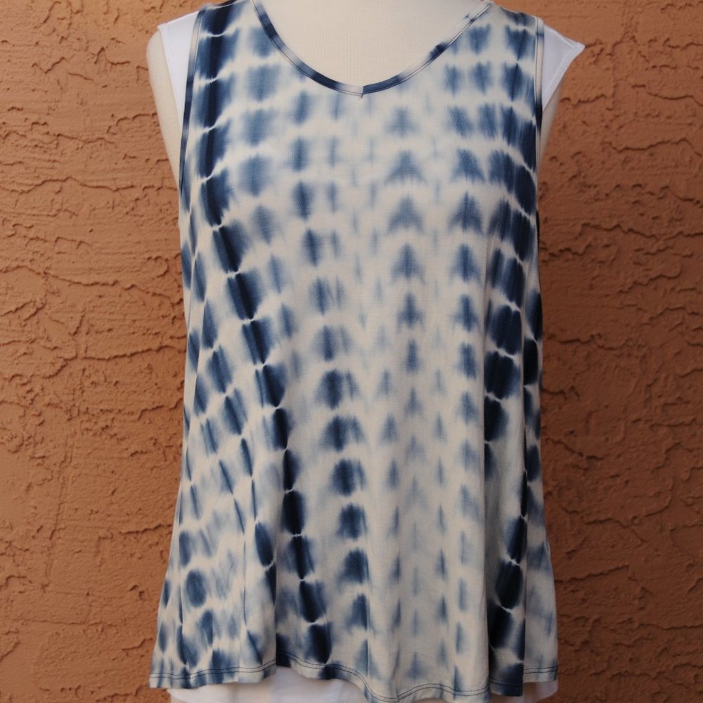 NWT Sleeveless Blouse - Picture 1 of 6